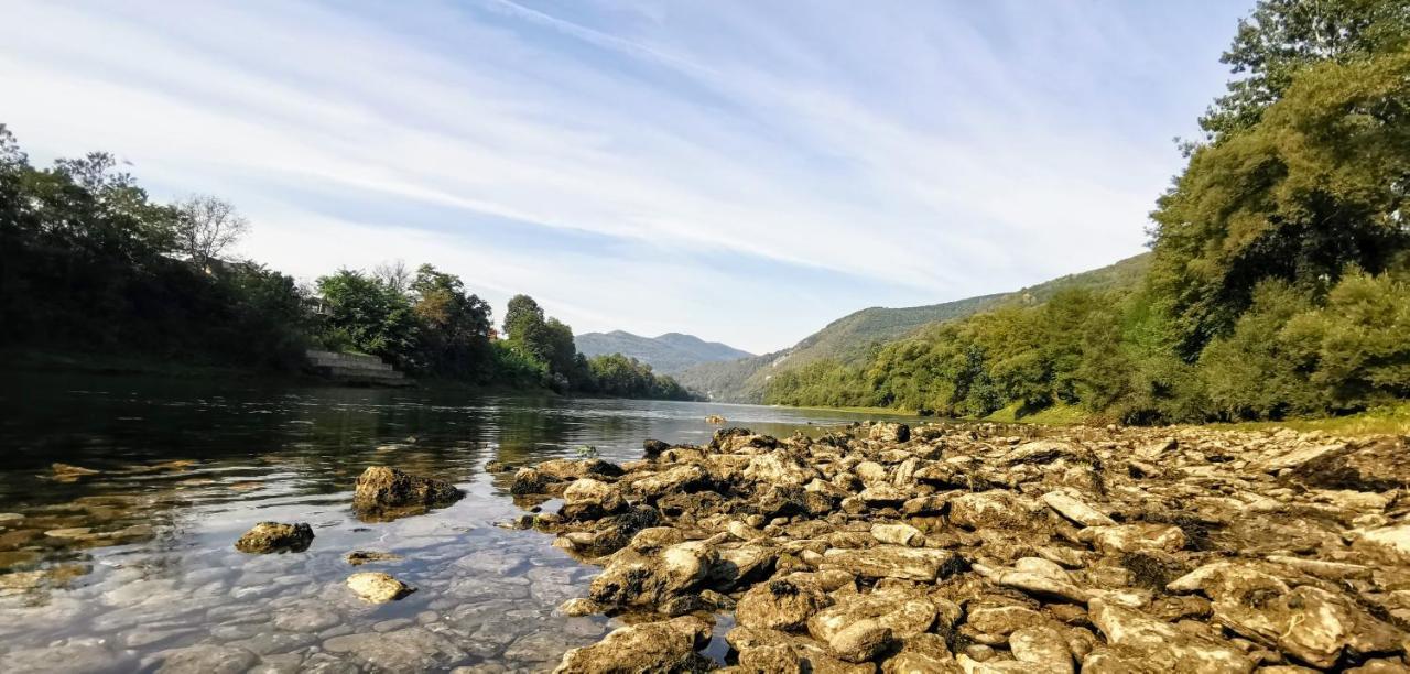 Вилла Vikendica Pored Drine Crvica Экстерьер фото